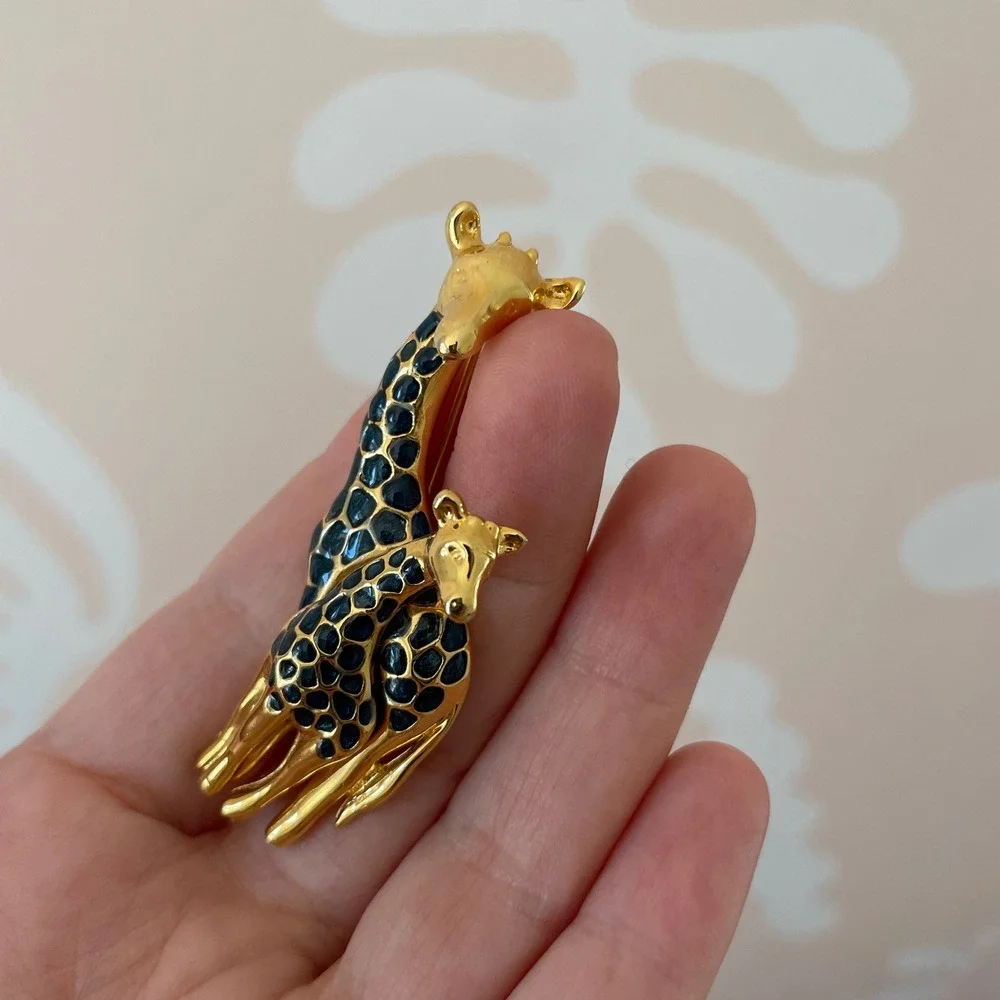 Vintage Gold Tone Enamel Mother and Baby Giraffe Brooch Safari Animal Pin